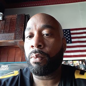 Meet your Posher, Antron